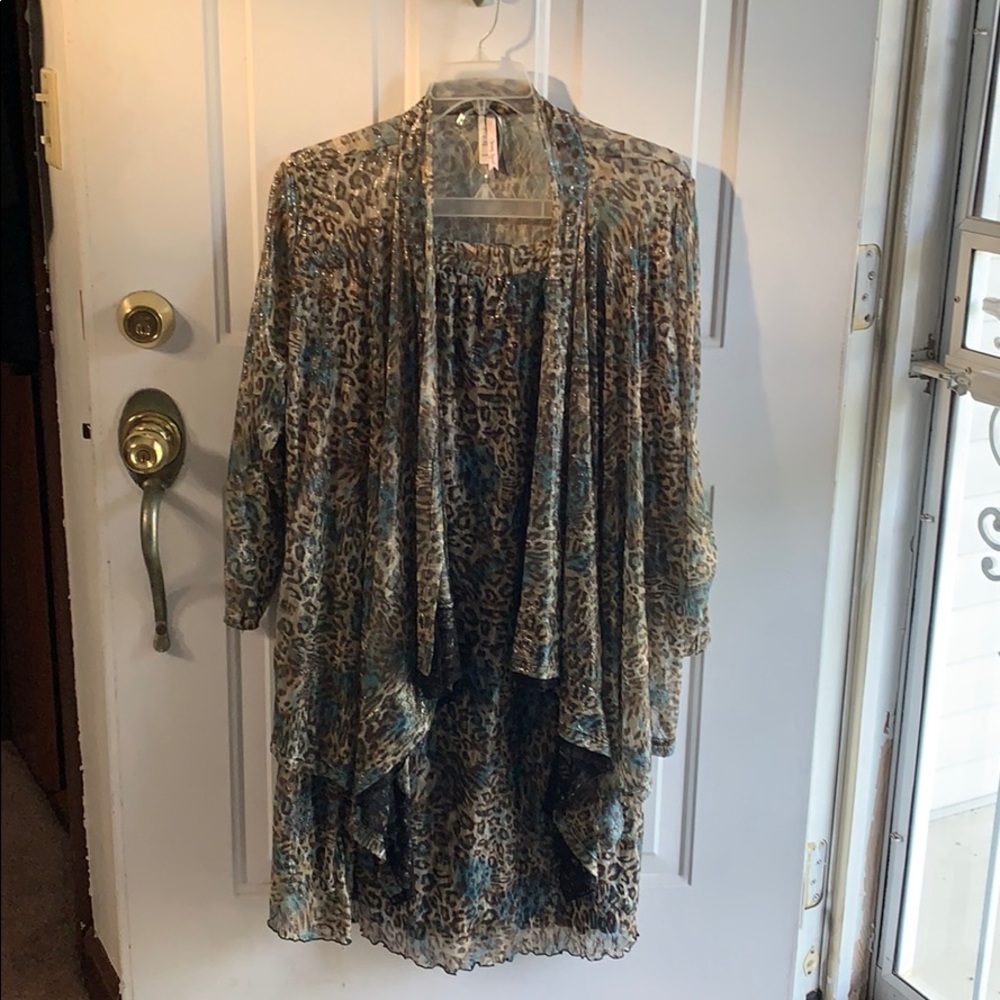 2 Piece Suite - Leopard Print